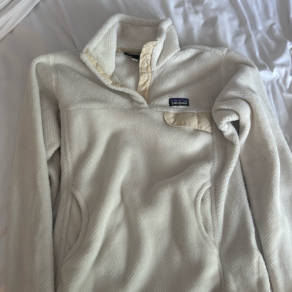 Patagonia pull over
